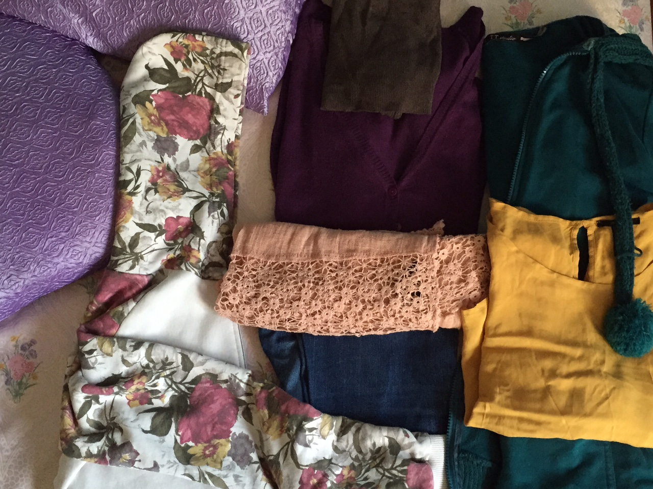 How to travel with a black hole in your suitcase In My Suitcase