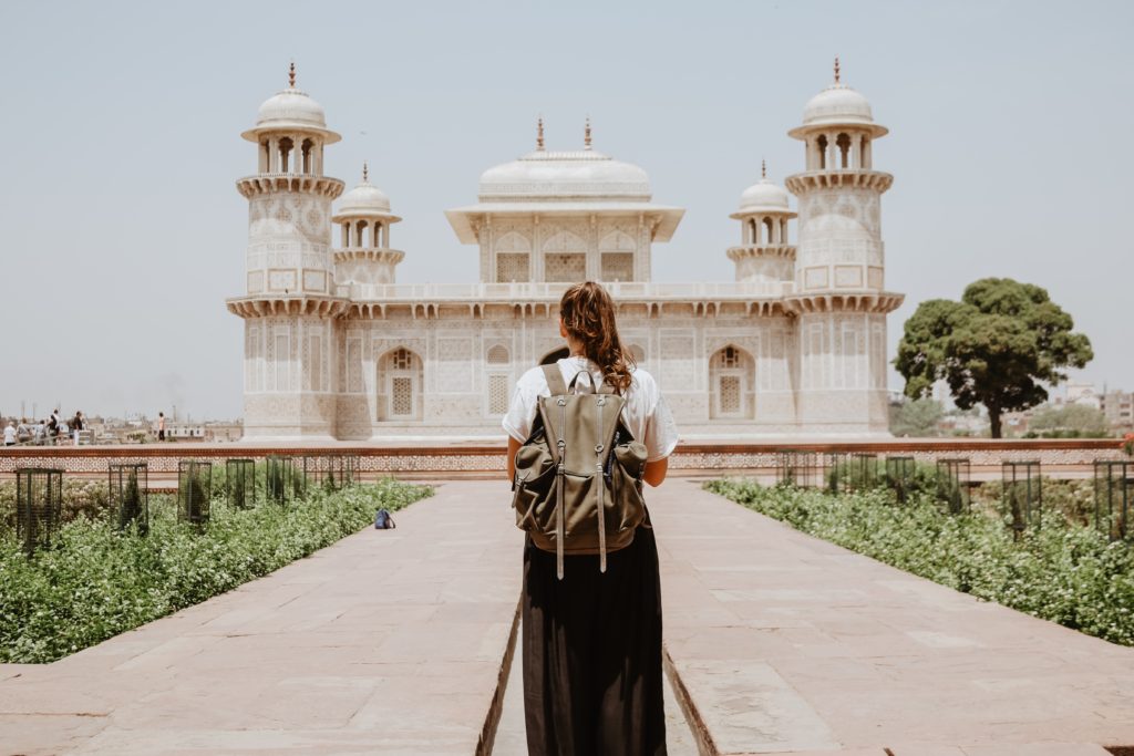 woman with a backpack in Taj-Mahal